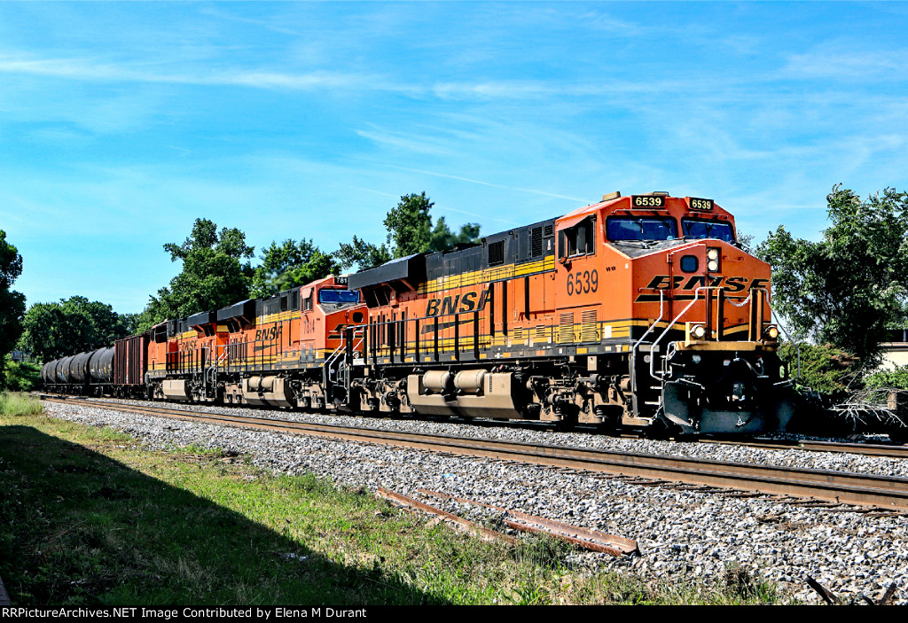 BNSF 6539 on B-120